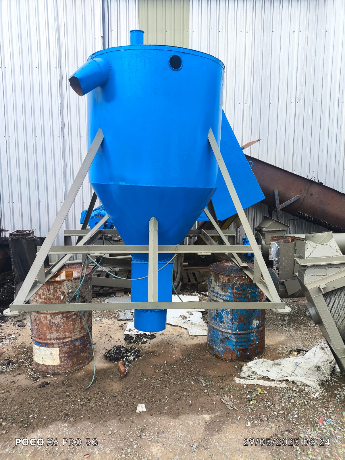 Silo 1.000 Litros Completo