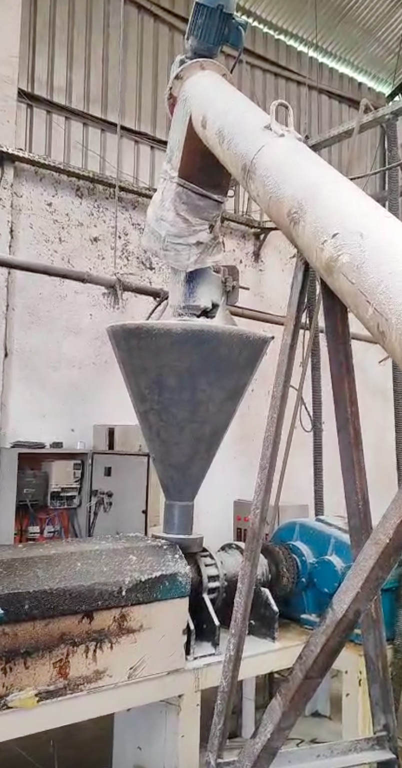 Extrusora 100mm Com cascata de 120mm